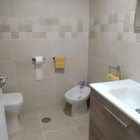 Casa Eduardo 1 *